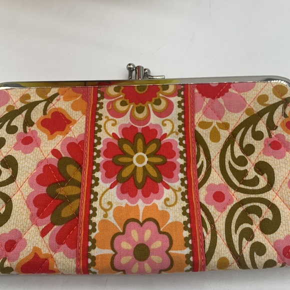 Vera Bradley 70s Look Floral Vintage Wallet Orange Green. VB3102 - Picture 2 of 9